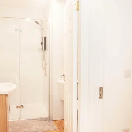 Apartmán Raleighs Secret Basement Youghal
